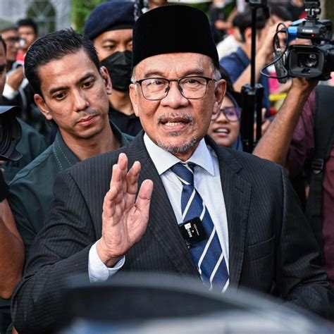 Malaysia Election 2022 King To Meet Bn Mps To Determine If Anwar Or