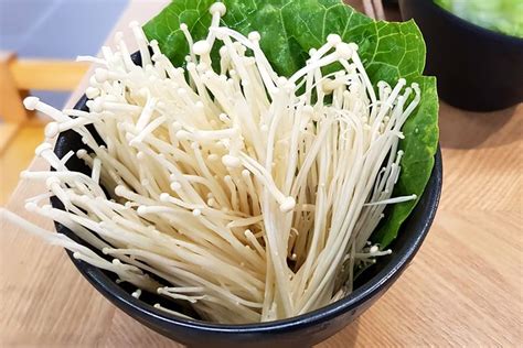 Bakteri Listeria Ditemukan Dalam Jamur Enoki Asal Korea Selatan Kanyaid