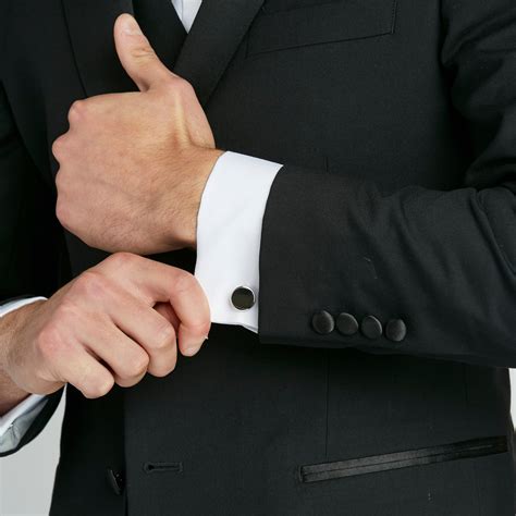 How And When To Sport Cufflinks With Your Wedding Suit Or Tuxedo The
