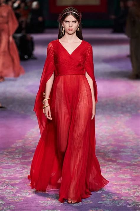 Christian Dior Spring 2020 Couture Collection Runway Looks Beauty