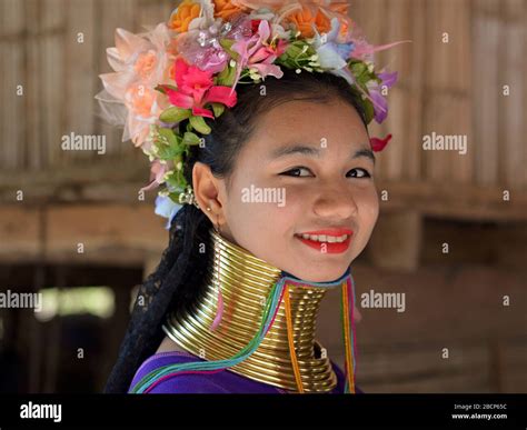 Pretty Thaiburmese Long Neck Kayan Teenage Girl “giraffe Woman” With Tribal Padaung Brass
