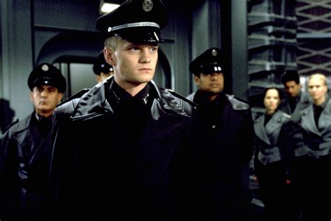 ‘starship Troopers At 25 A Cult Classic Ahead Of The Curve The Ringer