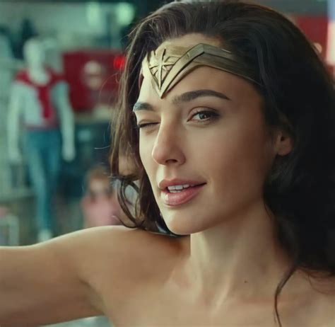 I Want To Spend Hours Fucking Gal Gadot S Face And Covering Her In Cum Scrolller