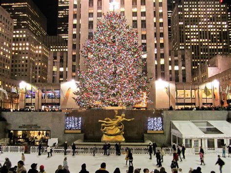 Times Square Christmas Tree Wallpapers Wallpaper Cave