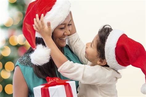 For the mom who seeks comfort. Christmas Gifts for Single Moms | CatholicMatch.com