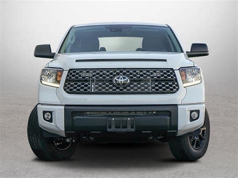 Detailed specs and features for the 2020 toyota tundra crewmax including dimensions, horsepower, engine, capacity, fuel economy, transmission, engine type, cylinders, drivetrain and more. Woodland Toyota | 2020 Toyota Tundra 4x4 Crewmax SR5 5.7 6A | #200426