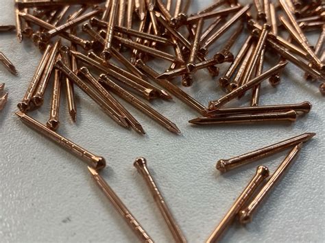 Coppered Hardboard Panel Pins Deep Drive 13mm 25mm Plywood Backing