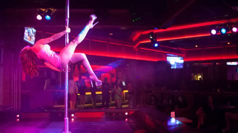 Houston And Its Strip Clubs Call A Truce The New York Times