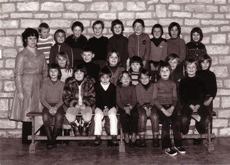 Photo De Classe Classe De Ce1 19791980 De 1979 Ecole Seraphin Moran