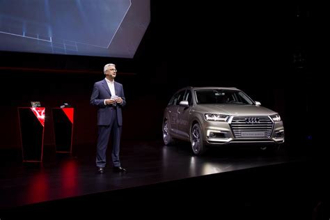 I robot + audi car r8. Self-Driving Audi R8 e-tron Concept Unveiled: I, Robot RSQ ...
