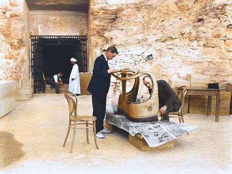 First Moments Of The Discovery Of The Tomb Of Tutankhamun جرافيك مان