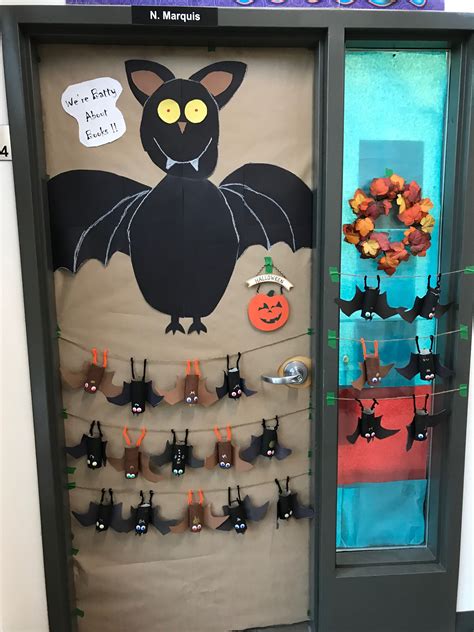 Mrs Marquis Bat Door At Everest Elementary Halloween Classroom