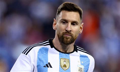 Lionel Messi Net Worth Wealth Of The Football Star