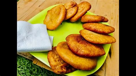 It is known as aappam in tamil, appam in malayalam, kerala and gulle. Sweet Appam in Tamil (இனிப்பு அப்பம்)| Easy Appam Recipe ...