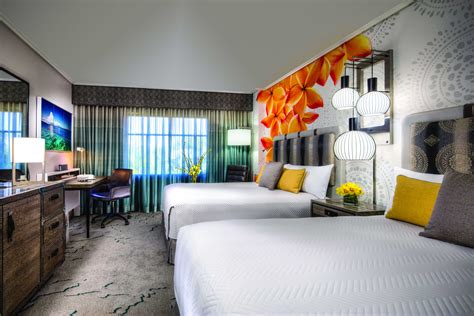 Loews Royal Pacific Resort Complete Insiders Guide