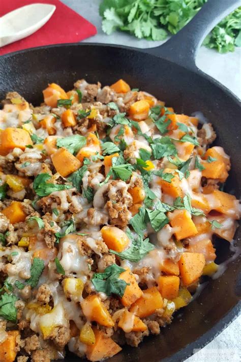 Add 1 pound ground turkey and cook until cooked through and browned, 4 to 6 minutes. Taco Sweet Potato Hash with Ground Turkey | Easy Paleo Recipes