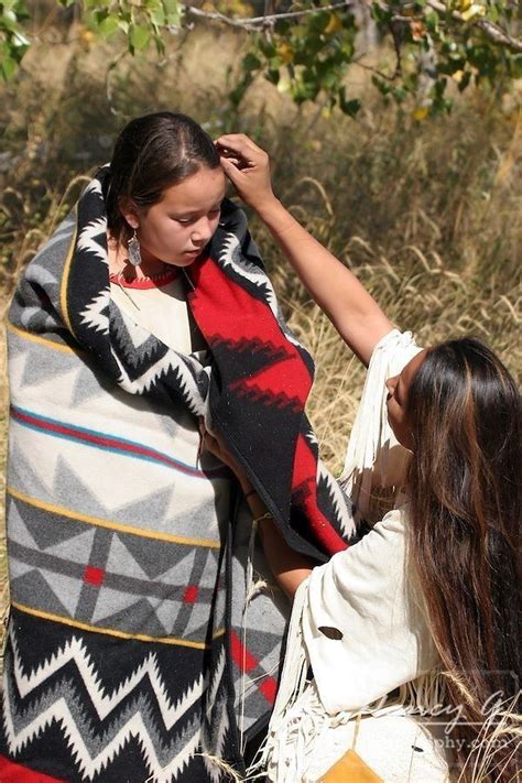 Pin By Marlin Porter On Bee U Tee Full Native American Women Native American Women Native