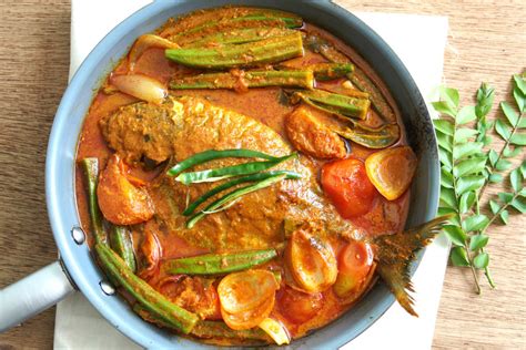 Most of the malaysian curry powder taste similar because they are made from the same set of spices. FISH CURRY (PENANG STYLE) - BAKE WITH PAWS