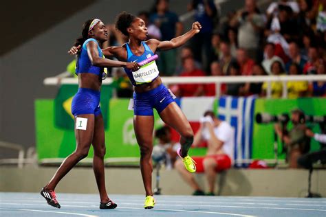 Us Women Go From Gaffe To Gold In 4x100 Relay The New York Times