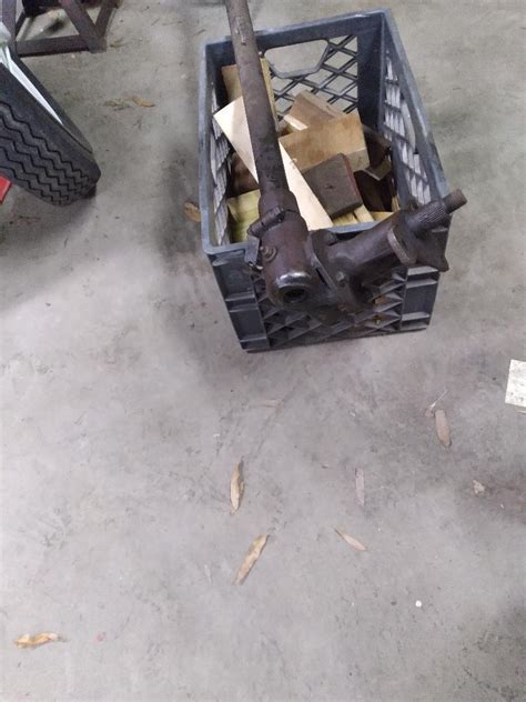 PARTS - Parts For Sale - Antique Automobile Club of America