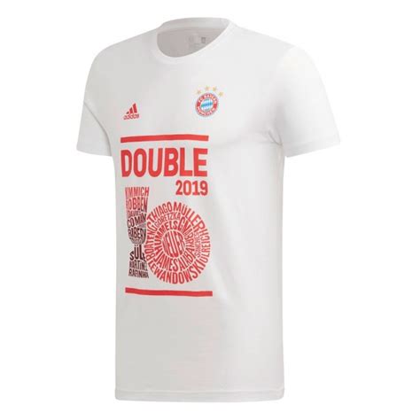 Personalise your bayern munich football shirts by adding the name and number of your favourite player, or even your own name. adidas 2019 Bayern Munich Double Winners T-Shirt - White