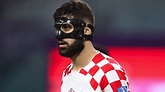 ¿Por qué el jugador de Croacia lleva una máscara en el partido contra ...