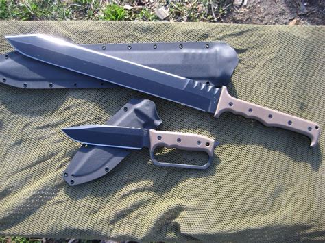 Pin By Brian Hickey On Pointy Things Tactical Swords Zombie Survival