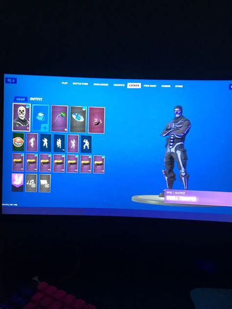 Full Access Og Purple Skull Trooper Account With Minty Axe Video