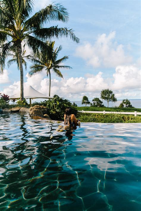 Hawaiian Travel Blogger's Travel Guide To Kauai
