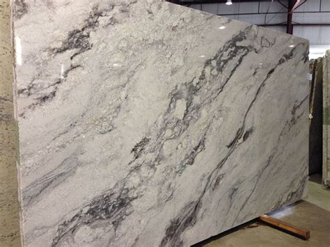 Good White Granite With Red Veins To Refresh Your Home In 2020 White