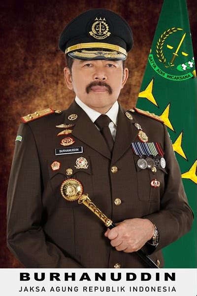 Translations of the phrase jaksa agung from indonesian to english and examples of the use of jaksa agung in a sentence with their translations: Perintah Harian Jaksa Agung - Kejaksaan Tinggi Jawa TImur