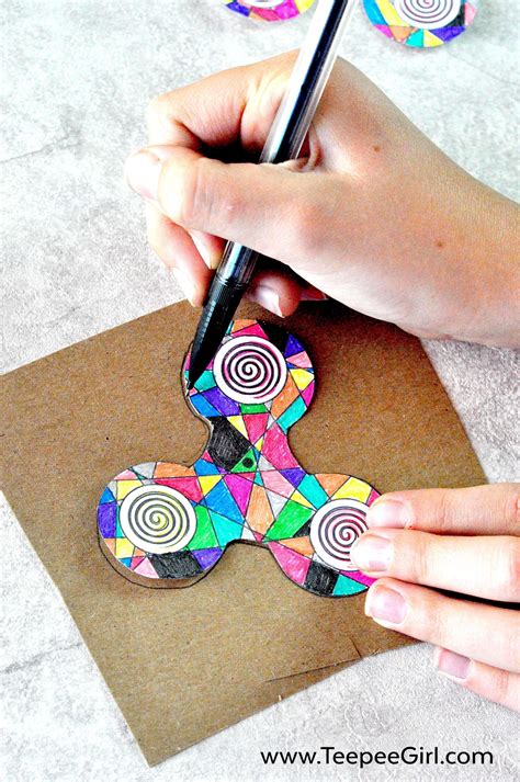 Shop fidget toys at the base warehouse, australia's largest online party supplies and decorations store, fast shipping, afterpay available. DIY Fidget Spinner-Coloring Printable Pattern | Diy fidget ...