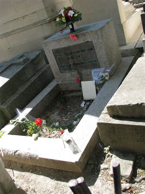 Jim Morrison Final Resting Place Père Lachaise Cemetery In Paris Jim