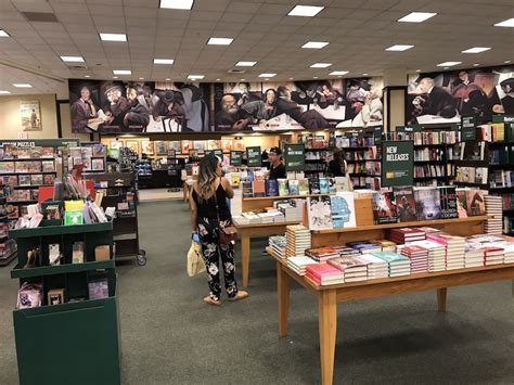List Of Bookstores In New York City The Pop Culture Lover S Guide To
