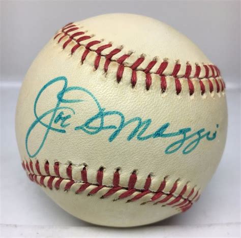Sportsmemorbilia Joe Dimaggio Single Signed Baseball Auto Autograph