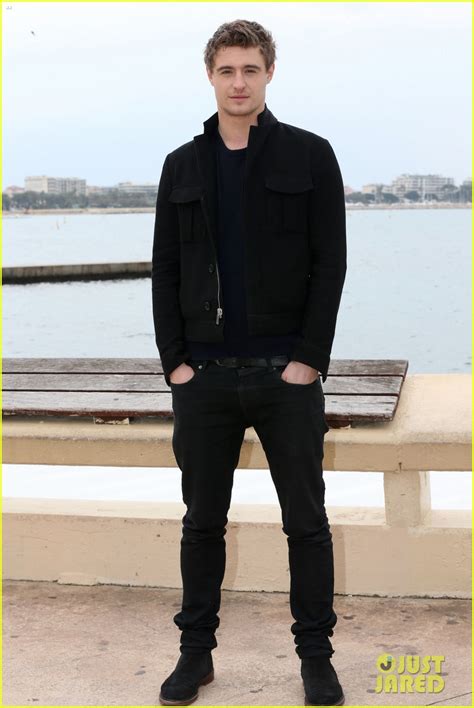 Max Irons White Queen Photo Call In Cannes Photo 2845581 Max