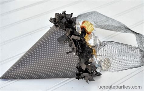 party favor witch hat cones {free template} u create