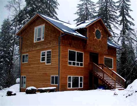 Check out these cabin rentals in washington that are secluded from civilization so you could here's a list of the most eclectic and inviting washington cabin rentals from across the state. Mountain Cabin Rental in Northern Washington