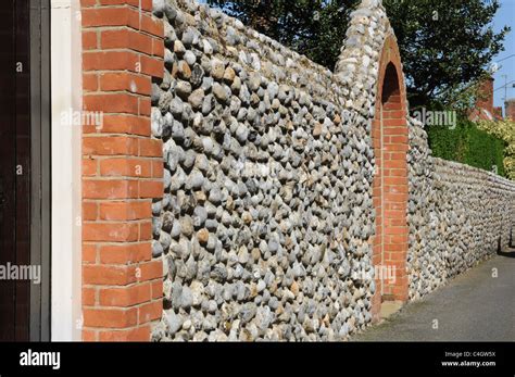 Flint Stone Wall Norfolk England Uk Stock Photo Alamy