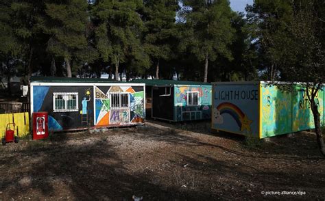 Greece Quarantines Ritsona Migrant Camp After Finding 20 Corona Cases