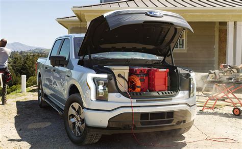 Ford F 150 Lightning Ev To Get Up To 320 Miles Of Range Epa Estimates