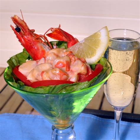 2) remove the prawns with a slotted spoon to a bowl of cool water. Prawn Cocktail Recipe - Flavoursome Delights