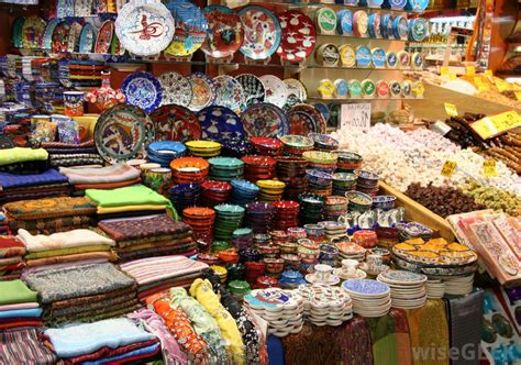 Maybe you would like to learn more about one of these? What are Some Middle Eastern Etiqutte Tips? (with pictures)