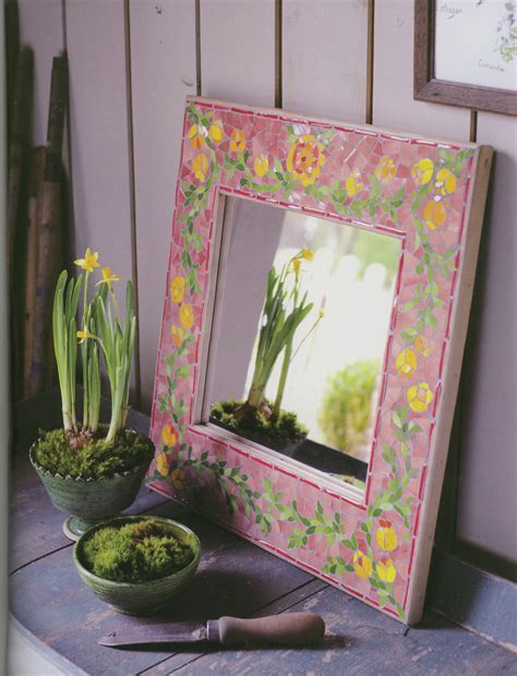 Check out our mosaic for beginners selection for the very best in unique or custom, handmade pieces from our shops. A Beginner's Guide To Mosaics - Four Decorative Projects ...