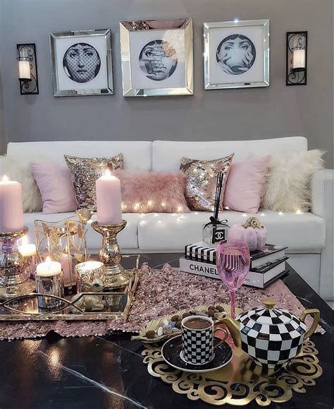𝓗𝓮𝔂 👋🏽 Want To See More Pins Like This Or Maybe The Latest 𝒷𝑒𝒶𝓊𝓉𝓎 𝓉𝓇𝑒𝓃𝒹 Glam Living Room