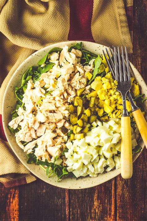 Stir well until everything is combined. Spinach, Egg & Dill Pickle Salad with Chicken | Recipe ...