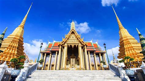 Wat Phra Kaew Bangkok Book Tickets And Tours Getyourguide
