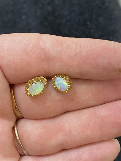 Any One Know The Type Of Opal Based On This Photo Rgemstones