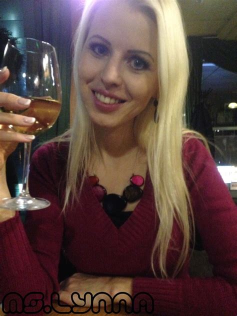 Tw Pornstars Lynna Nilsson Twitter Autumn Is Coming Wine Time Am Sep