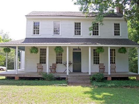 1827 Farmhouse Exquisitely Restored 1820s Farmhouse